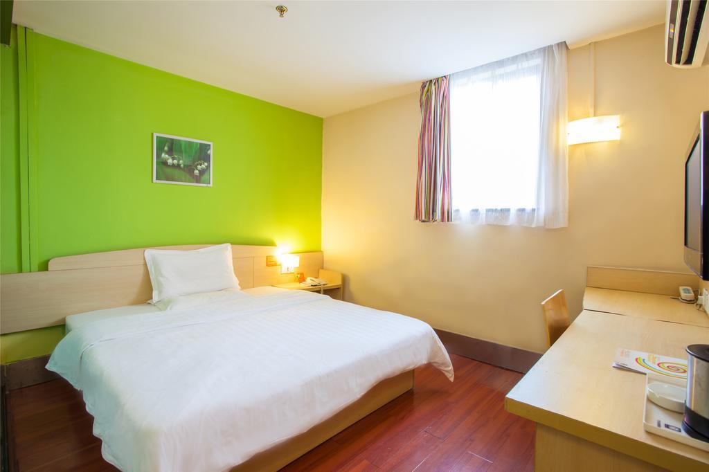 7Days Inn Shenzhen Shajing Shiming Square Exterior photo