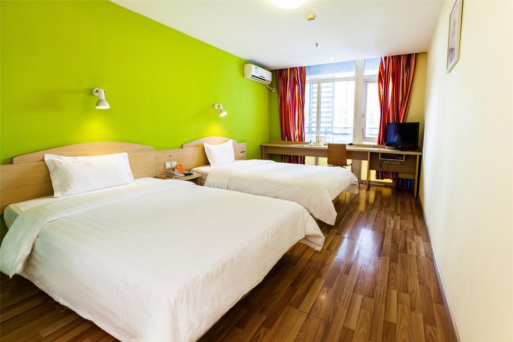 7Days Inn Shenzhen Shajing Shiming Square Exterior photo